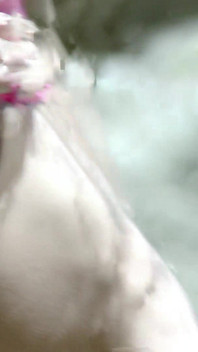 Susy Gala Susi Gala Peeing at the Beach