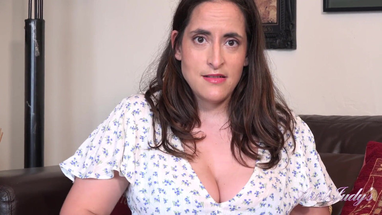 Aunt Judy's: Auntjudys - la matrigna procace della tua amica Lorelei si masturba...