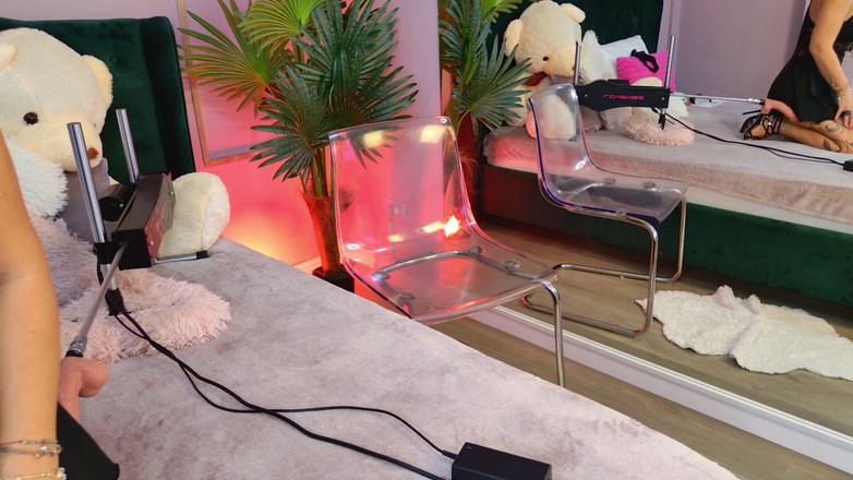 KirraWhite: Sorprese mattutine per la bionda vicinante-kirrawhite