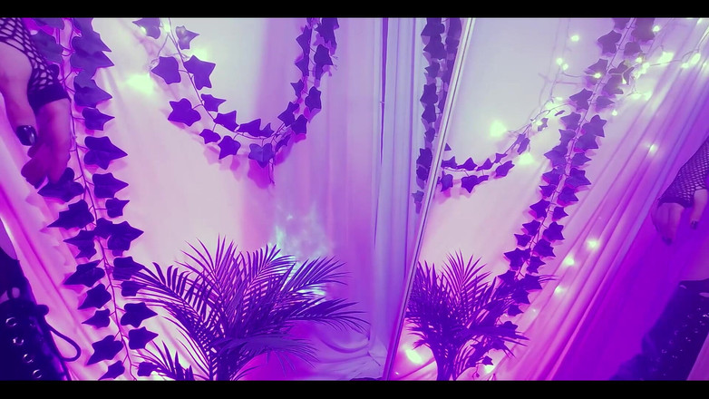 LalaThePala: Mengongkek fleshlight dalam tumit