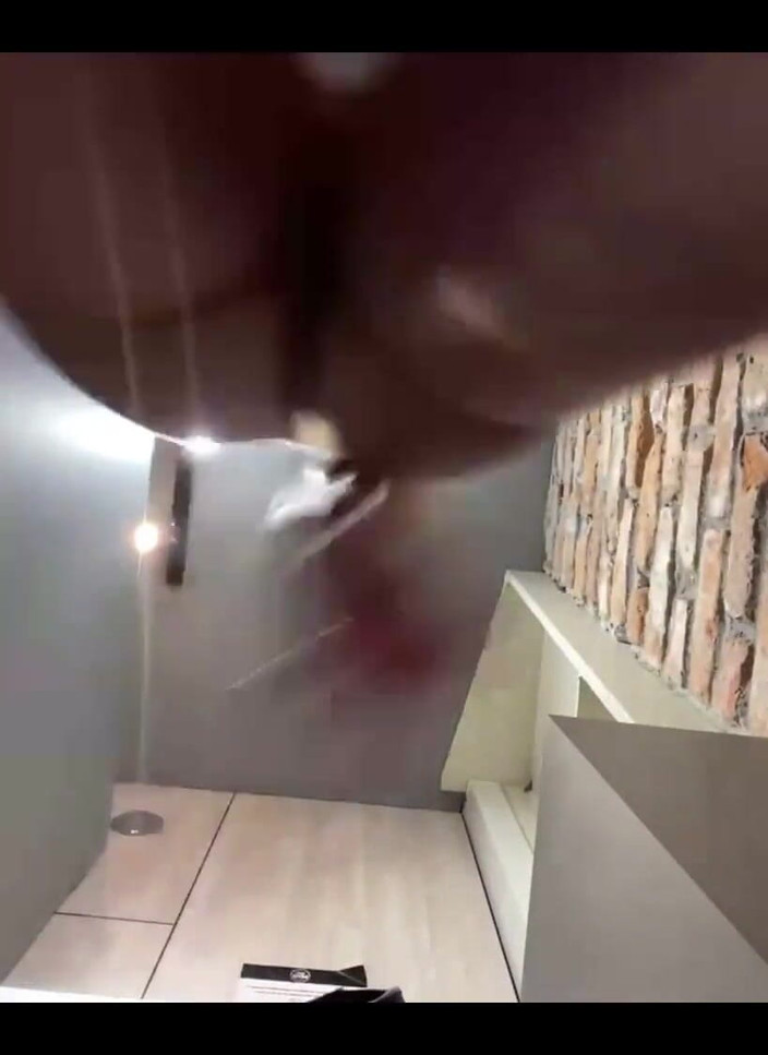 JuiceLussie: Squirting à la première fois