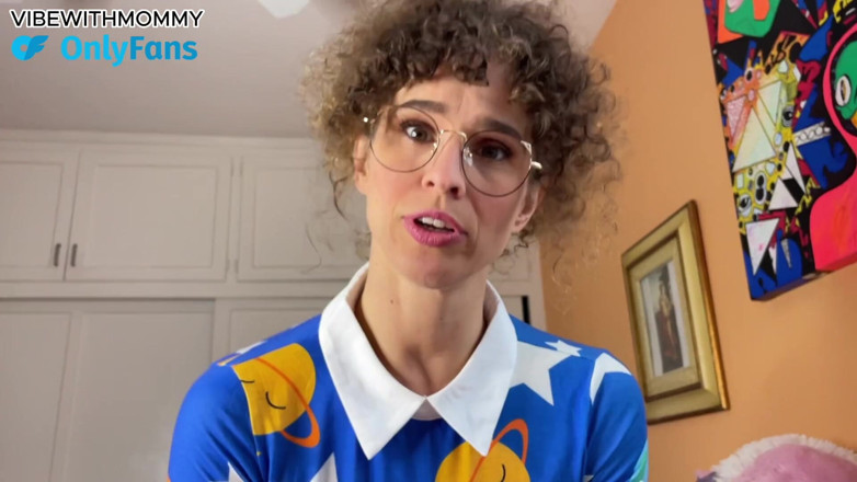 VibeWithMommy: Jewish Stepmom Rewards Stepson