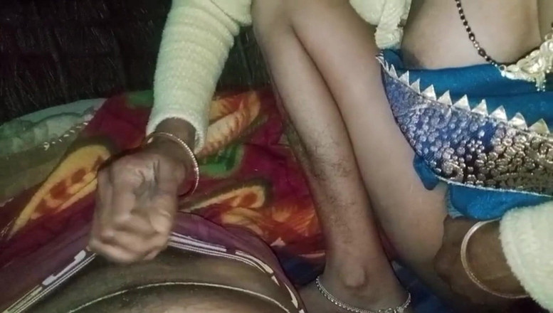 Bk Vlogs: wioska Bhabhi rucha się w domu przez hasband