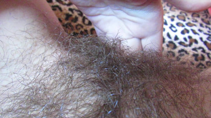 Cuteblonde666: Hairy big clit pussy dripping wet close up orgasm