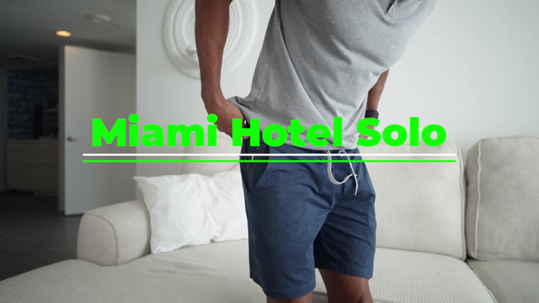 Kale: Miami Hotel Solo