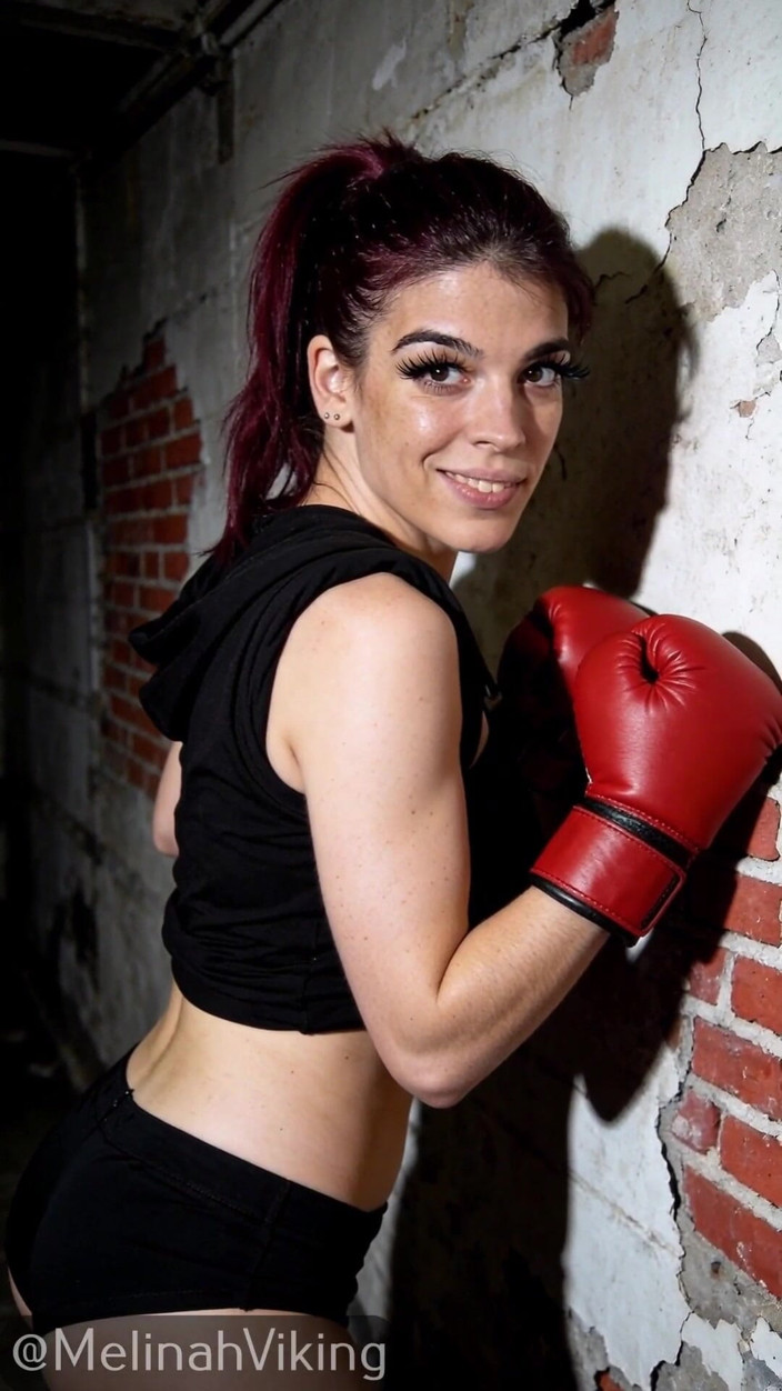 Melinah Viking: Geile boxerin