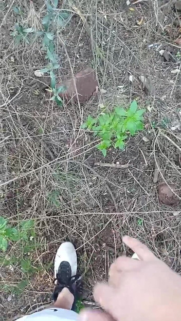 ARTURROLLE: Trên đường phố cứng và trong một trackuit