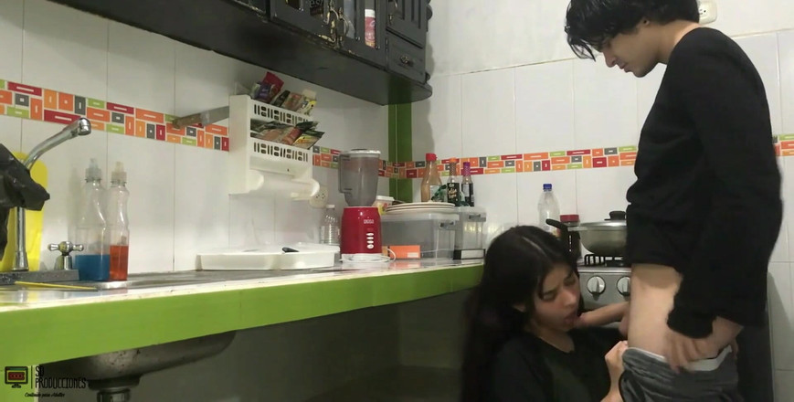 MAFELAGO: Sleduj mě, když ti kouřím ptáka! Nestříkej tak snadno! Část 3