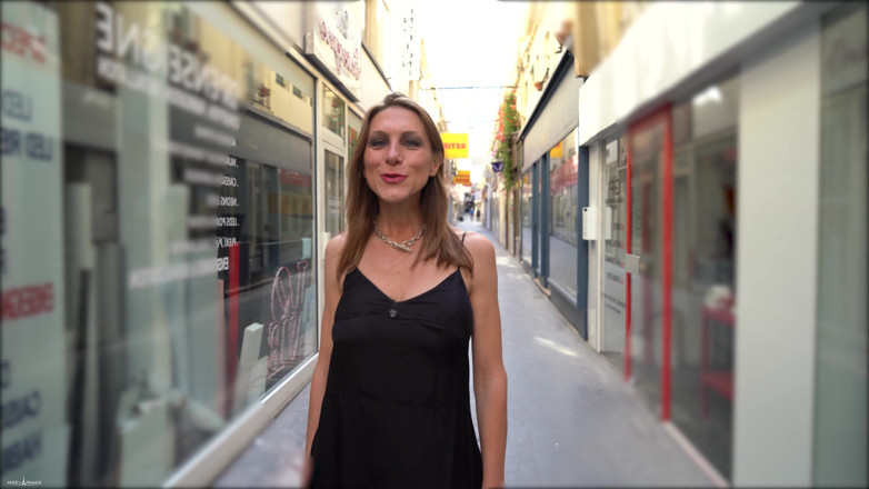 Nude in France: Robin, vencedora da nossa competição, leva sua virgindade com Sixtine