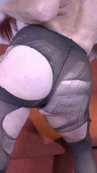 Heißes strumpfhosen / enges Reißvideo, damit sie genießen können