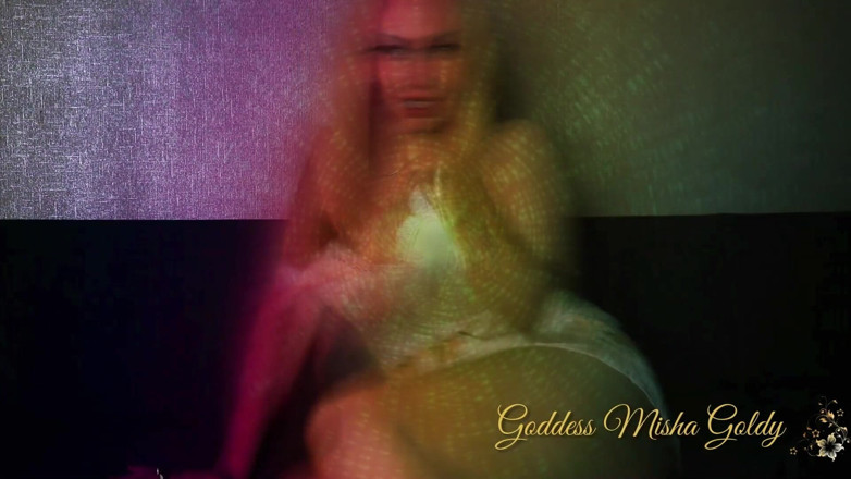 Goddess Misha Goldy: Büyüleyici asmr ve 31 talimatı! Seni ne kadar aşağılasam, o kadar...