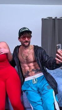 Exotica, die kurvige baddie nimmt es mit dem größten schwanz ihrer karriere auf