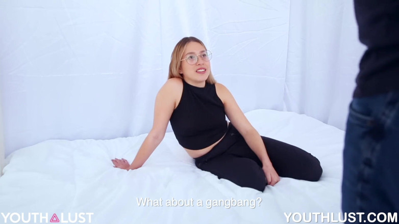 Youth Lust: Roxanne First Porn Extended