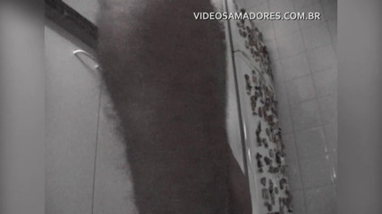 Amateurs videos: Chłopak pieprzy młodą sprzątaczkę i mocno wytryskuje w dupie