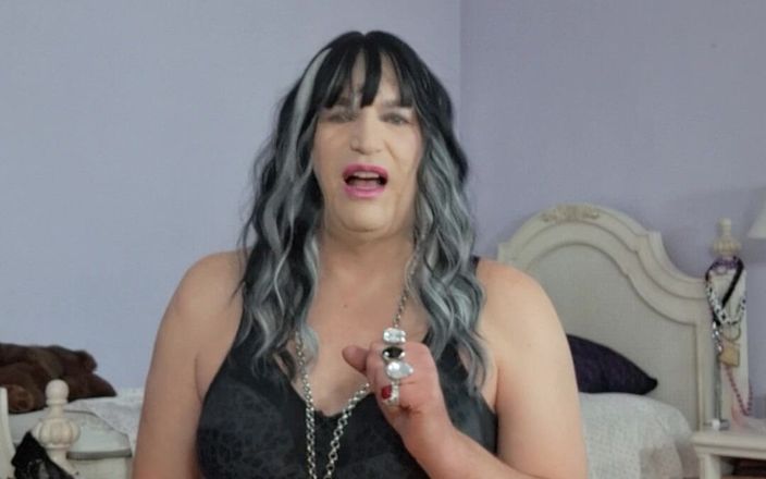 Victoria Lecherri: Wat verleid ik hete jonge mannen!