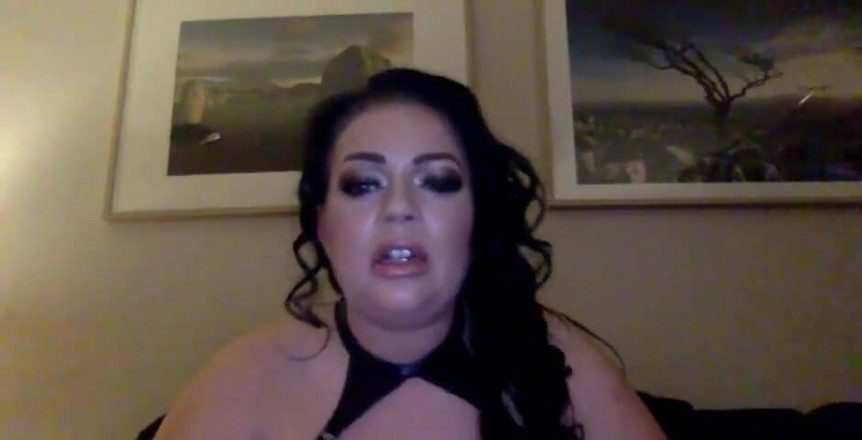 Catalia's Epic Filth: Web kamerasında pembe dildo