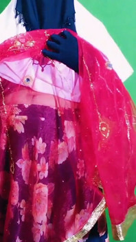 La fille sexy a donné au propriétaire quelque chose à qui elle n’avait jamais pensé, sexe avec le propriétaire pour payer le loyer en Inde