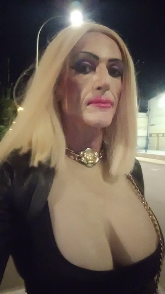 Tatiana Zorrita: Dans la rue