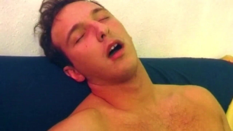 Bitch hunter: Sloppy Blowjob Dripping After Intense Pussy Licking