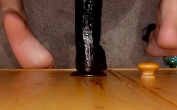 FickerFinn: Fucked by BBC Dildo