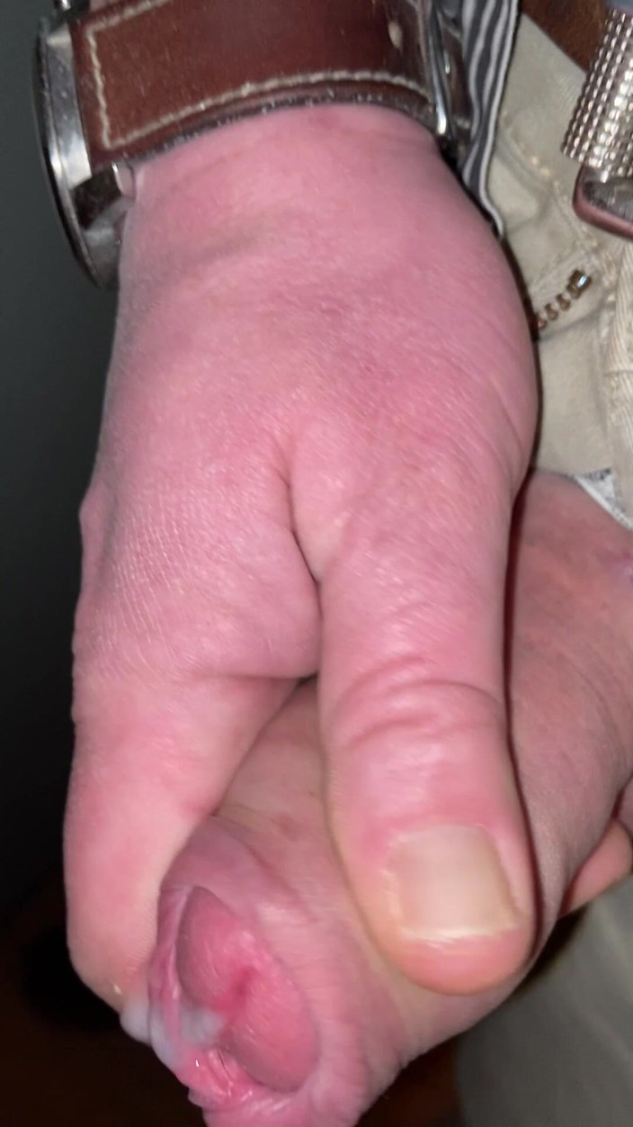 Foreskinguy: Bliska obrzeże ciasne napletka z dużym