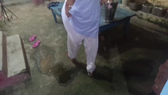 Kumari sushma: Pertama kali teman wanita comel India berkongkek di luar