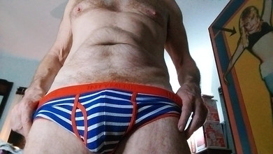 Hairyartist: 本当に大きくて美しいビル