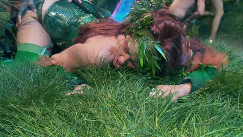 Fetish Desire: Fairies fucked in the garden