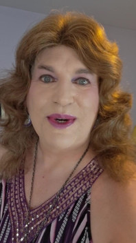 I Want to Suck Big Hairy Cocks!