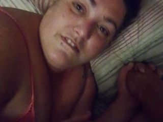Chupita84: 남편에게 핸잡을 해주고 얼굴에 사정하는 거유 마누라