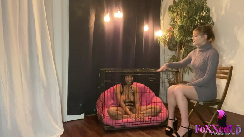 Jenna Foxx: Submissive MILF Jenna Foxx loves to please pussy and feet!!