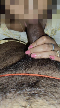Seks gadis hot desa india di rumah
