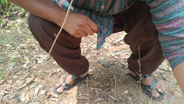 Magilmathi: Step Stepbrother Enjoying Housewife Breast Squeeze in Outdoor Forest Side