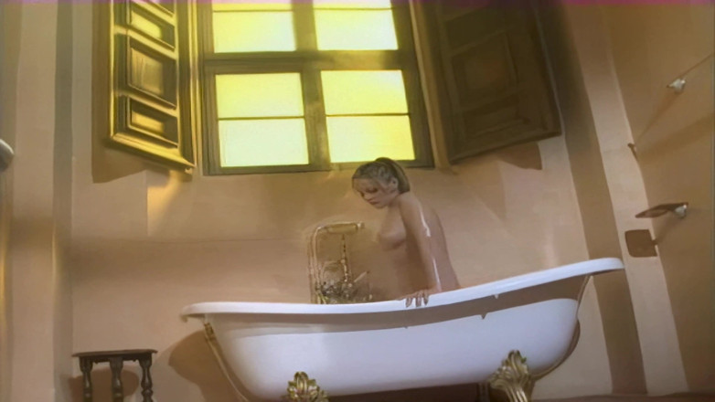 Luxury Porn Channel: Rubia engaña con amante anal