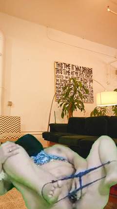 TestyFoundation: Prsa na videu Ošklivá desi vesnická manželka