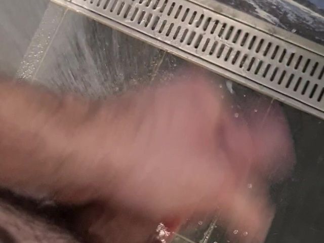 Cumming in Gym Lockerroom (Ttc2021)
