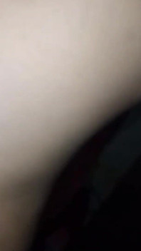Šukám svou nejlepší kamarádku v jejím domě