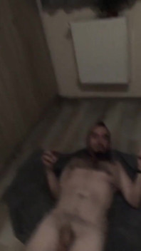 Elle a pisse sur moi et dans ma bouche