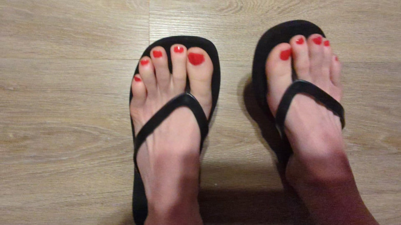 Sin Spice by Sophia Sinclair and Jasper Spice: You Love My Feet in Flip Flops