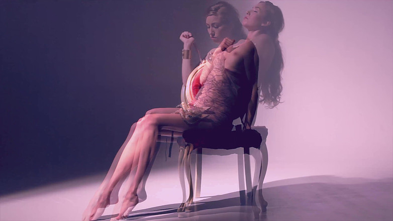 Black Label Magazine: La Feline