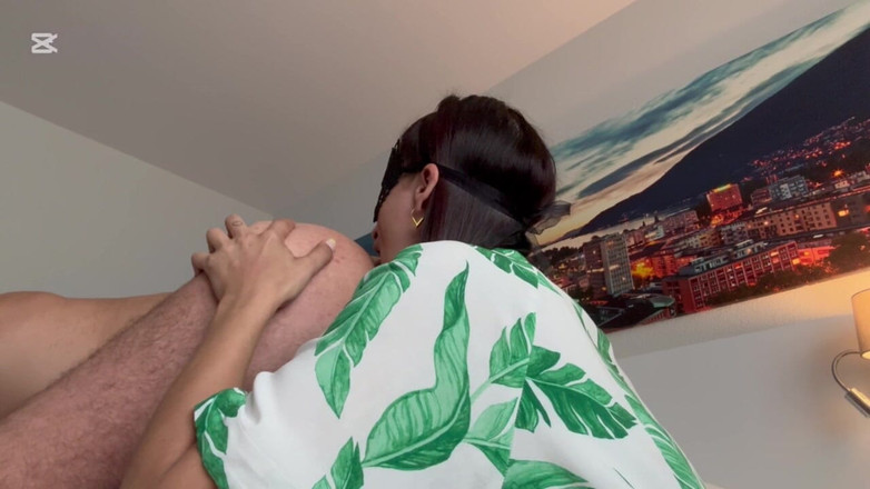 Sirene: 痴女が私の肛門を舐める