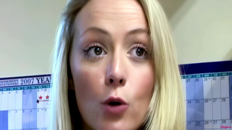 College Uniform: Intervista con alana chase