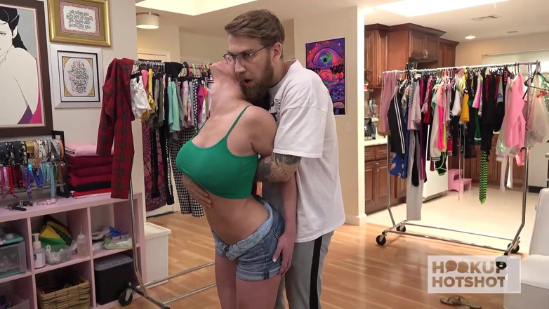 HookUp HotShot-BTS: Bts - Dee Williams dâm đãng vì tình dục thô bạo của...