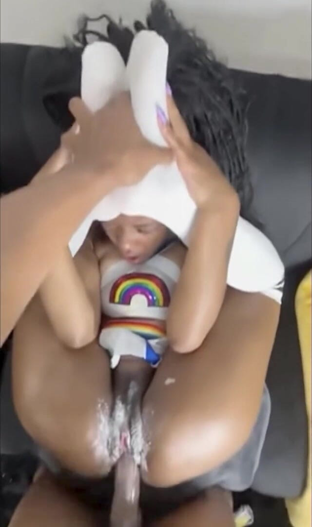 Black Monstercock Force: BBC Monstercock ničí moji kundičku, dokud se nestříkám všude