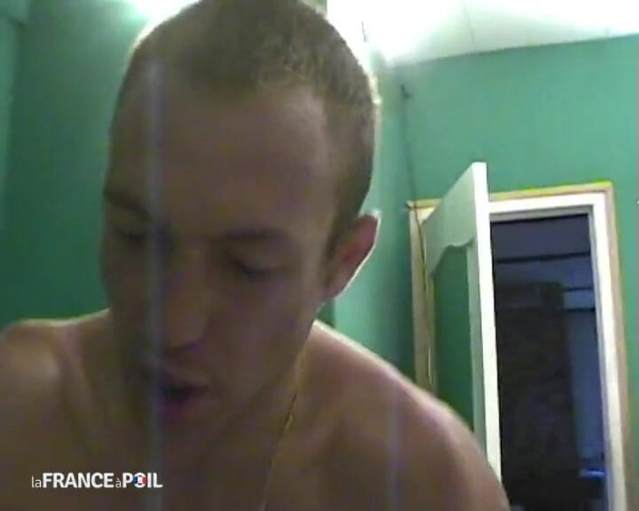 French Family Secrets: Velmi intenzivní šukání od amatérského páru!