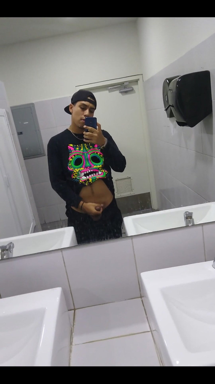 AlexAlejandro13: Hãy chạm vào tôi