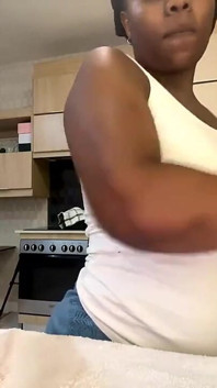 Jack off to My Bald Headed Humongous Ass, Episode 1052