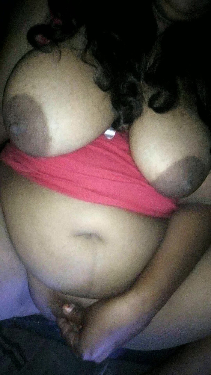 Sadia vabi: 남친과 섹스하는 Sadia 웹캠