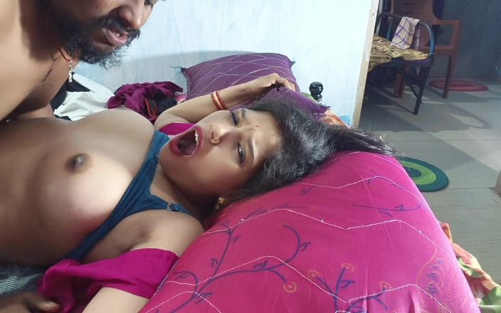 Sona bhabhi: デジテンインドのベンガル村の妻のチートは、最初のボーイフレンドとセックスを戦った