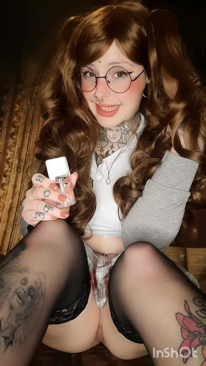 Yourfavecumslut: Erangan myrtle membutuhkan seks dan anal